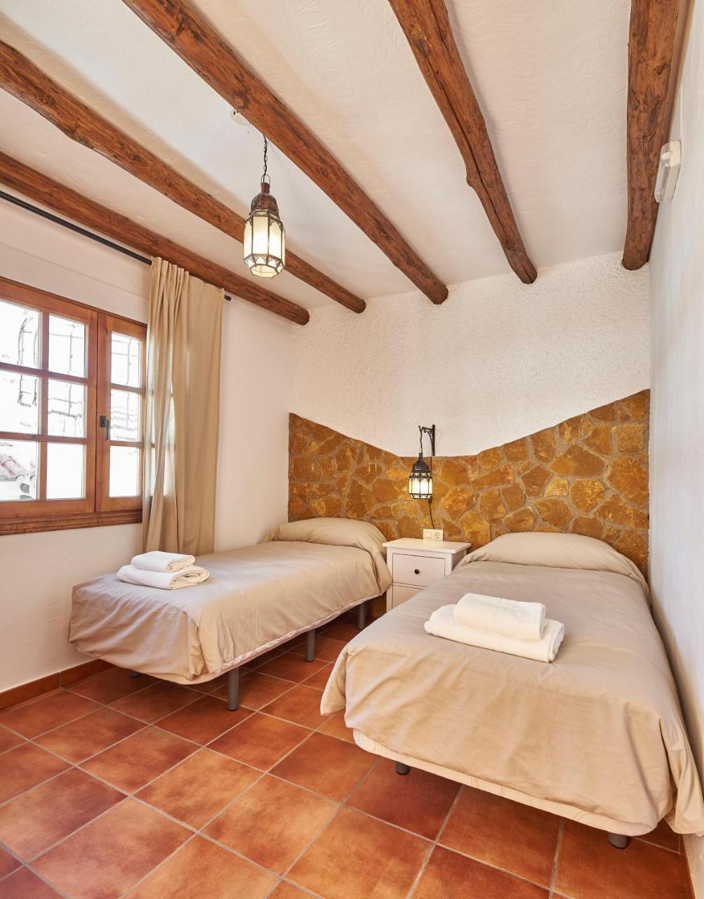 La Almunia De La Alpujarra Apartamento Yegen Exterior foto