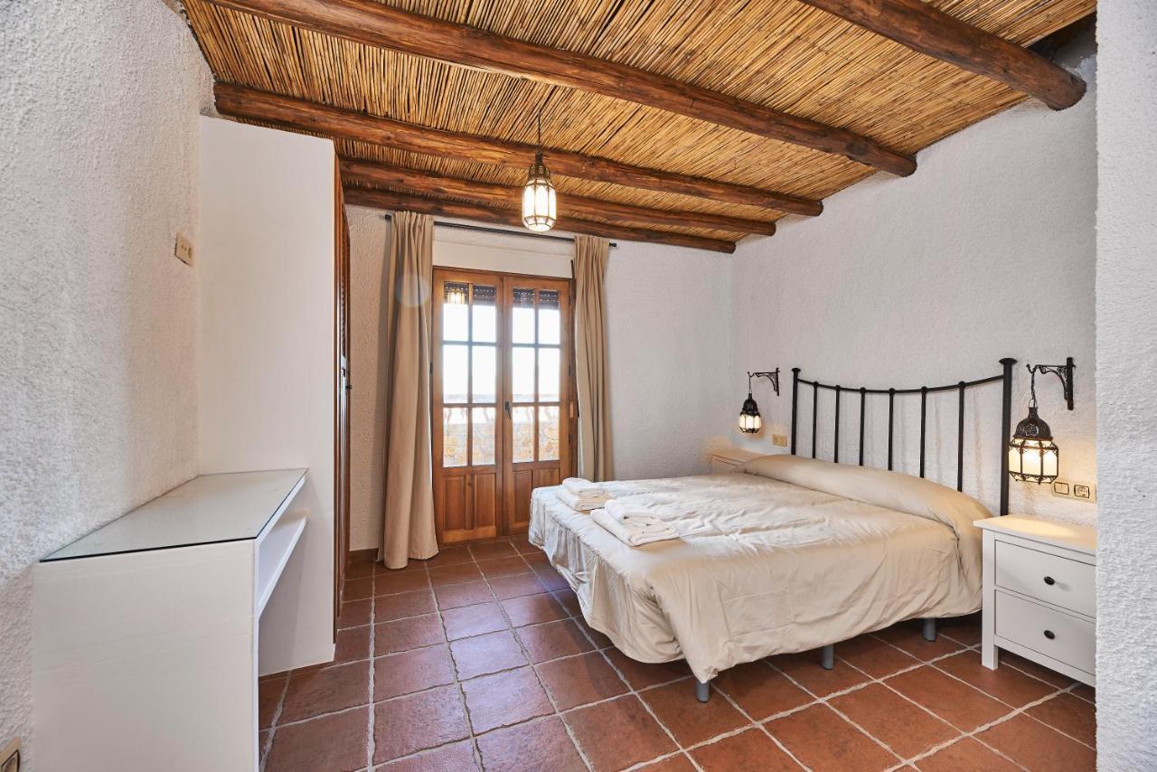 La Almunia De La Alpujarra Apartamento Yegen Exterior foto