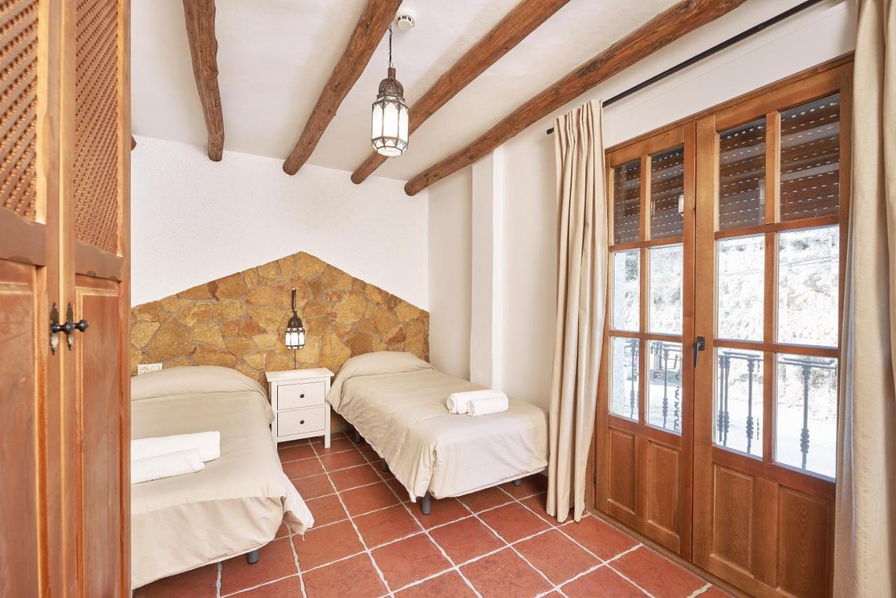 La Almunia De La Alpujarra Apartamento Yegen Exterior foto
