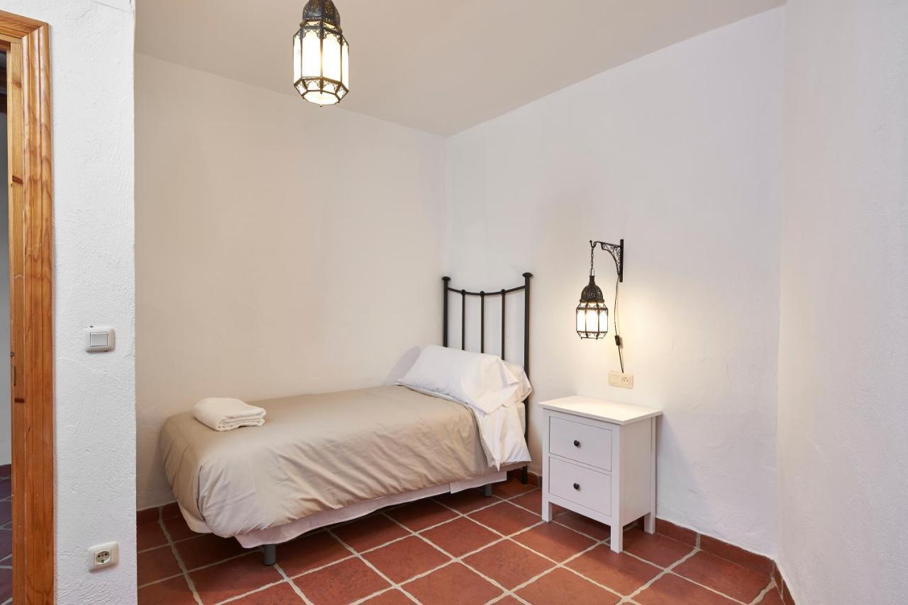 La Almunia De La Alpujarra Apartamento Yegen Exterior foto